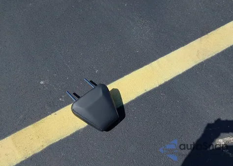 2025 Toyota Rav4 Xle Premium из США, поврежденный, VIN 2T3C1RFV9SW372923